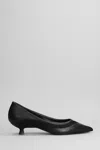 Marc Ellis Pumps In Black Leather In Black