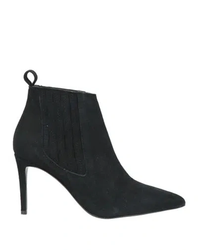 Marc Ellis Woman Ankle Boots Black Size 6 Soft Leather