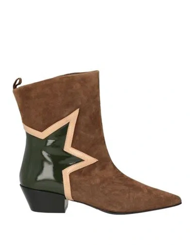 Marc Ellis Woman Ankle Boots Brown Size 8 Leather
