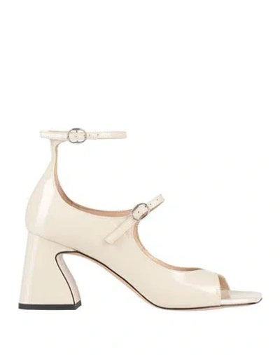 Marc Ellis Woman Pumps Beige Size 8 Leather In Beige