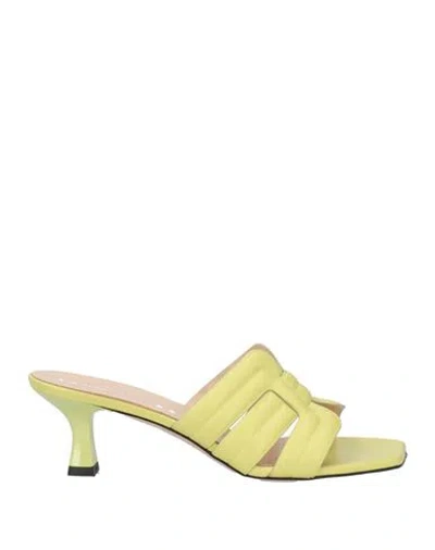 Marc Ellis Woman Sandals Lime Green Size 8 Leather