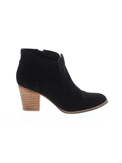 Pre-owned Marc Fisher Ankle Boots In Black