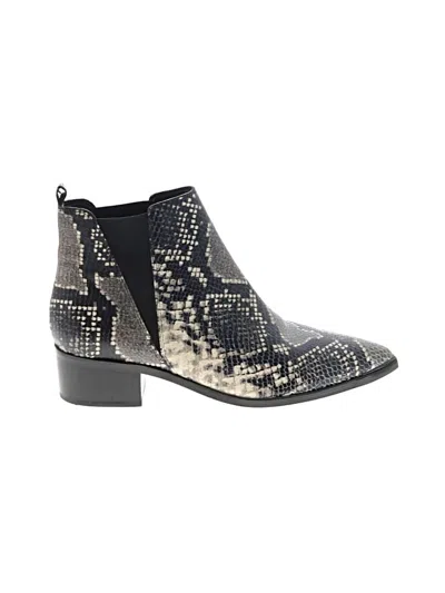 Pre-owned Marc Fisher Ankle Boots In Black