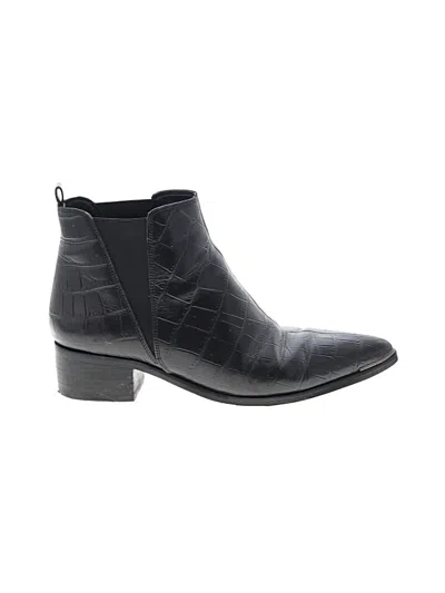 Pre-owned Marc Fisher Ankle Boots In Black