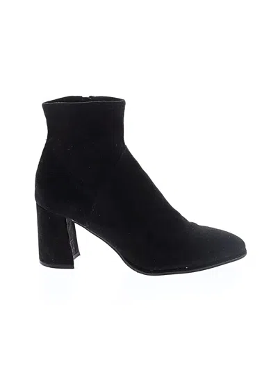 Pre-owned Marc Fisher Ankle Boots In Black