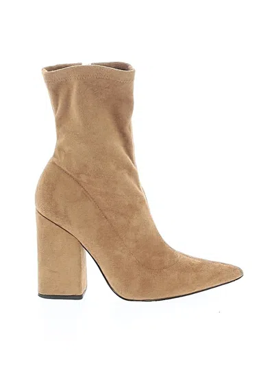 Pre-owned Marc Fisher Ankle Boots In Tan
