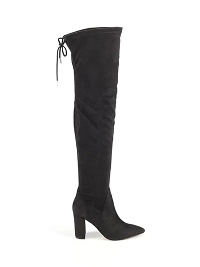 Pre-owned Marc Fisher Boots In Black
