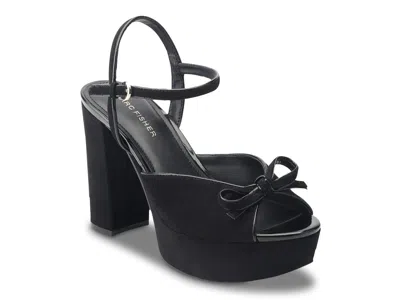 Marc Fisher Dera Platform Sandal In Black