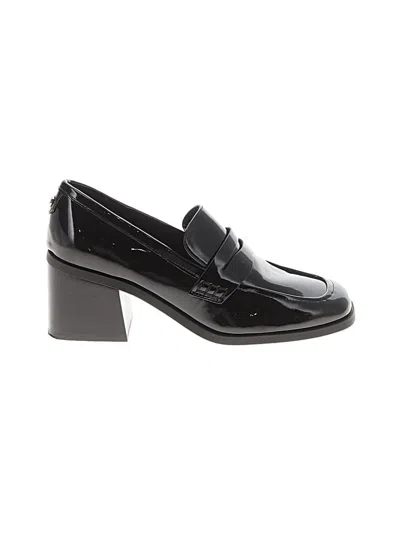 Pre-owned Marc Fisher Flats In Black