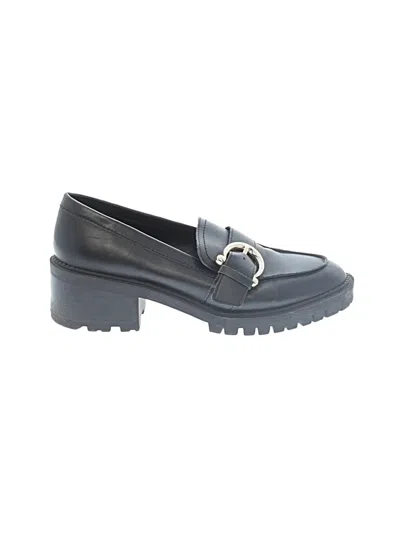 Pre-owned Marc Fisher Flats In Black