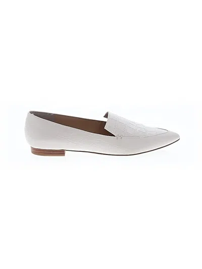 Pre-owned Marc Fisher Flats In White