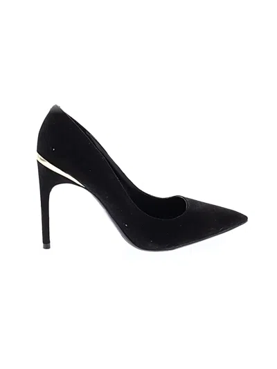 Pre-owned Marc Fisher Heels In Black
