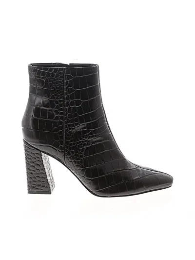 Pre-owned Marc Fisher Ltd Ankle Boots In Black