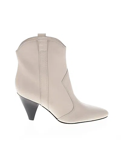 Pre-owned Marc Fisher Ltd Ankle Boots In Ivory
