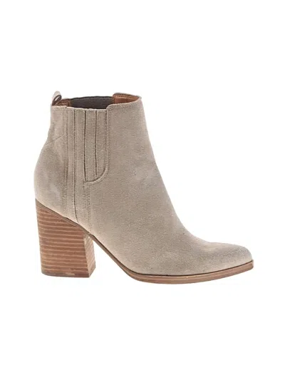 Pre-owned Marc Fisher Ltd Ankle Boots In Tan