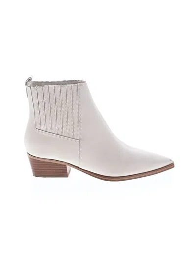 Pre-owned Marc Fisher Ltd Ankle Boots In White