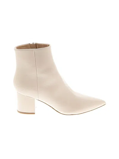 Pre-owned Marc Fisher Ltd Ankle Boots In White