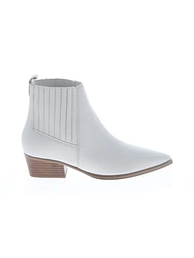 Pre-owned Marc Fisher Ltd Ankle Boots In White