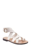 Marc Fisher Ltd Lollie Strappy Toe Loop Sandal Women) In White