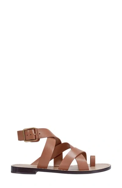 Marc Fisher Ltd Lollie Strappy Toe Loop Sandal Women)