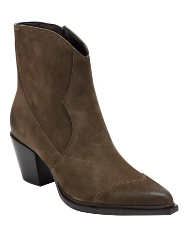 Marc Fisher Ltd Women's Giulie Western Block Heel Booties