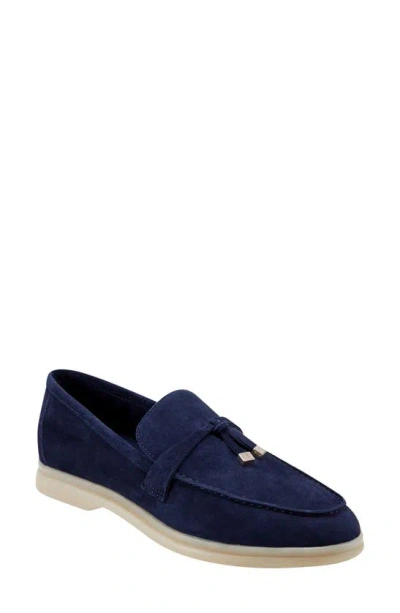 Marc Fisher Ltd Yanelli Loafer In Dark Blue