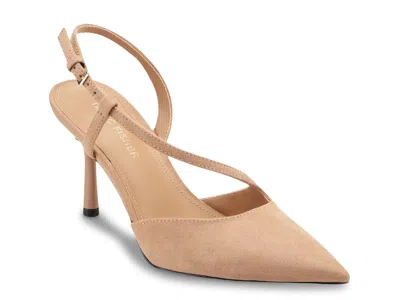 Marc Fisher Rhena Pump In Brown
