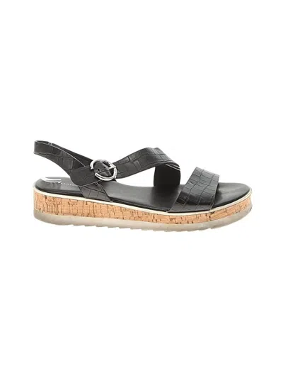 Pre-owned Marc Fisher Sandals In Black