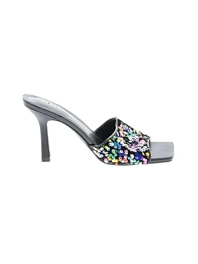 Pre-owned Marc Fisher Sandals In Silver