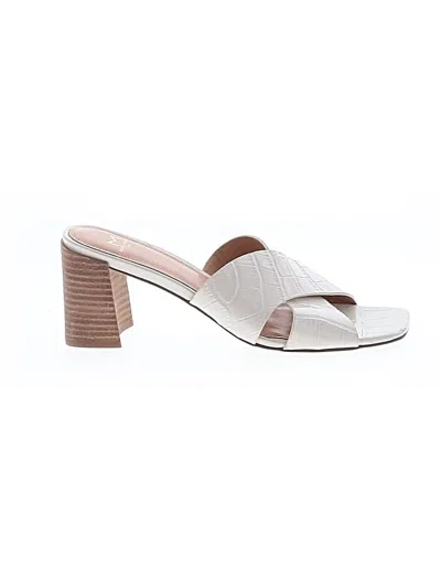 Pre-owned Marc Fisher Sandals In White