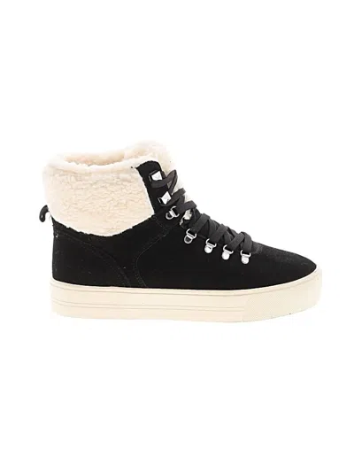 Pre-owned Marc Fisher Sneakers In Black