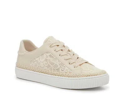 Marc Fisher Spryng Sneaker In Neutral