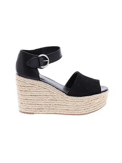 Pre-owned Marc Fisher Wedges In Black
