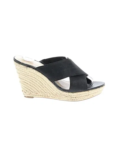 Pre-owned Marc Fisher Wedges In Black