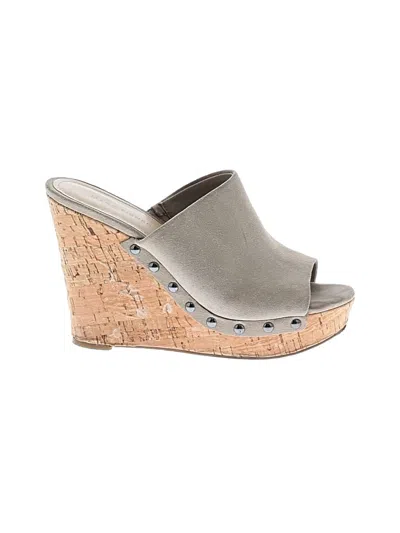 Pre-owned Marc Fisher Wedges In Gray