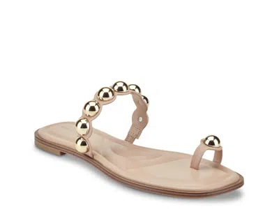 Marc Fisher Zaby Sandal In Neutral