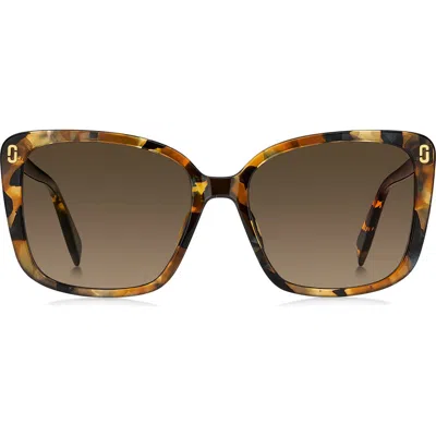 Marc Jacobs 56mm Gradient Butterfly Sunglasses In Brown