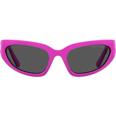 Marc Jacobs 61mm Gradient Cat Eye Sunglasses In Fuchsia Black/grey
