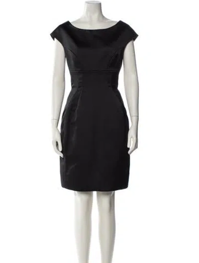Pre-owned Marc Jacobs Bateau Neckline Knee-length Dress In Black