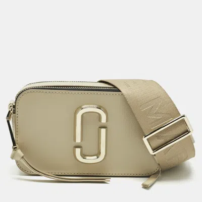 Pre-owned Marc Jacobs Beige Patent Leather Snapshot Camera Crossbody Bag In Sand