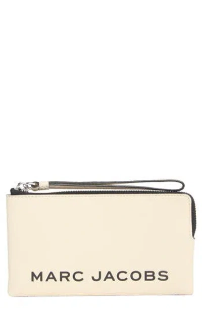 Marc Jacobs Bold Wristlet Pouch In White