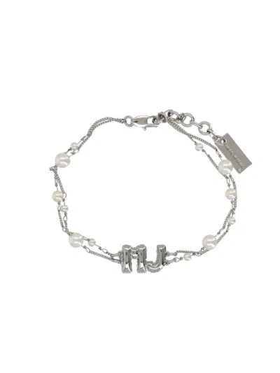 Marc Jacobs Logo Charm Embellished Bracelet In Metallic