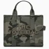 MARC JACOBS MARC JACOBS CAMOUFLAGE MEDIUM TOTE BAG