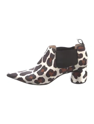 Pre-owned Marc Jacobs Canvas Animal Print Chelsea Boots In White