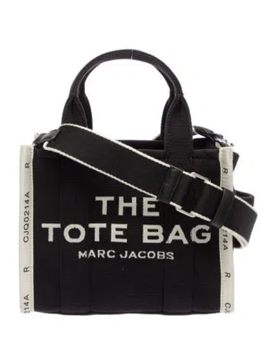 Pre-owned Marc Jacobs Canvas Messenger Bag In Black