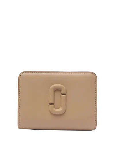 Marc Jacobs The Leather J Marc Mini Compact Wallet In Brown