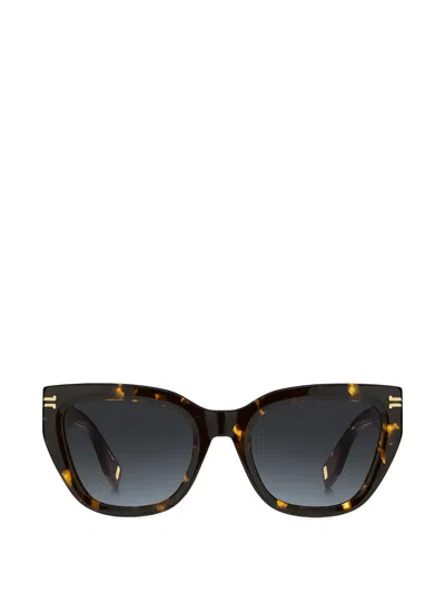Marc Jacobs Cat-eye Sunglasses In Brown