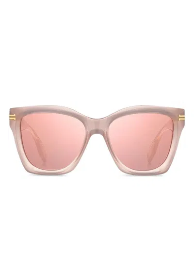 Marc Jacobs Cat-eye Sunglasses In Pink