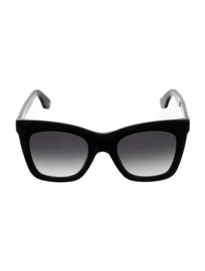 Pre-owned Marc Jacobs Cat-eye Gradient Sunglasses In Black