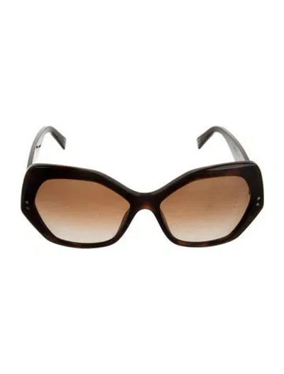 Pre-owned Marc Jacobs Cat-eye Gradient Sunglasses In Brown